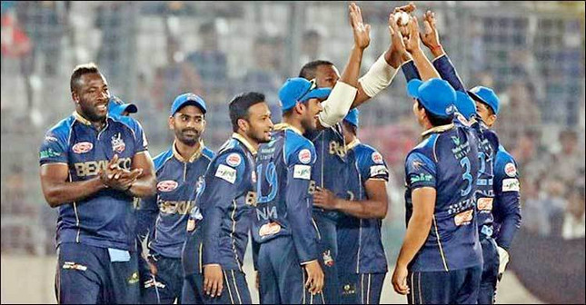 চমক দিয়ে বিপিএলে ঢাকা স্টার্স দলে ভোড়ালো দেশের তারকা ওপেনারকে