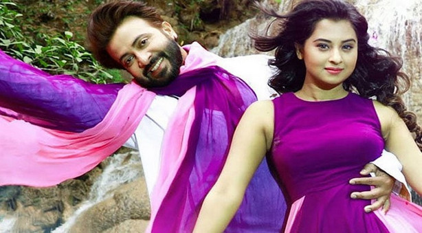 ব্রেকিং নিউজ: বিয়ে করেছেন শাকিব-বুবলী