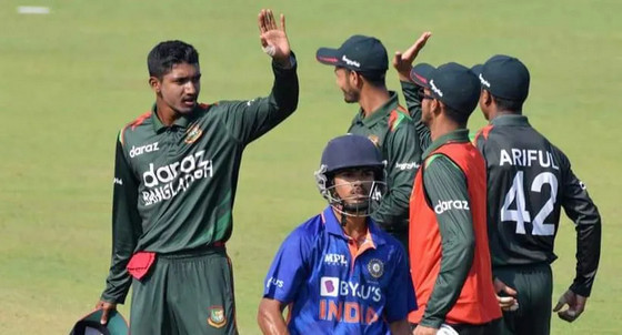 গ্রুপ চ্যাম্পিয়ন হয়ে সেমিফাইনালে ভারতের বিপক্ষে মাঠে নামছে বাংলাদেশ, দেখেনিন সময়