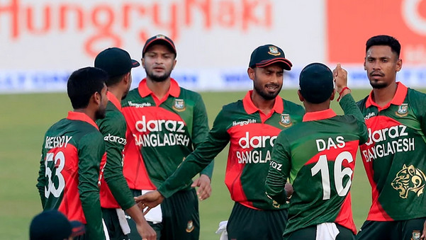 শত সমলোচনার মাঝেও ক্রিকেট ইতিহাসের সবচেয়ে সেরা বছর পার করলো বাংলাদেশ