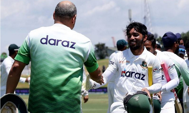 আমি আপনাদের জন্য খেলি না, দেশের জন্য খেলি : মুমিনুল