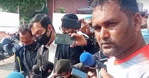 বিদেশি খেলোয়াড়রা পারফর্ম না করলে আরও বেশি ভালো: সালাউদ্দিন