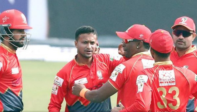 দিনের শুরুতেই দেখেনিন টিভিতে আজকের খেলার সময়