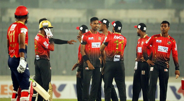 দেখেনিন প্রথম পর্ব শেষে বিপিএলে সেরা দল কোনটি