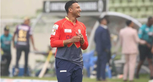 এবারের বিপিএলে সবকিছু পাল্টে দিলেন সাকিব, হাঁটলেন উল্টো পথে