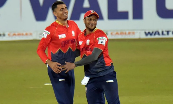মুজিবকে নিয়ে অবিশ্বাস্য মন্তব্য করলেন সাকিব