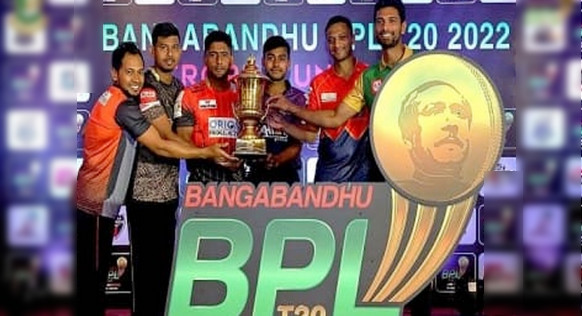 বিপিএল: শেষ চারের দৌড়ে এগিয়ে যারা, দেখেনিন সর্বশেষ পয়েন্ট টেবিল