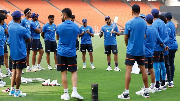 ওয়েস্ট ইন্ডিজের বিপক্ষে প্রথম ওয়ানডে ম্যাচের জন্য শক্তিশালী একাদশ ঘোষণা করলো ভারত