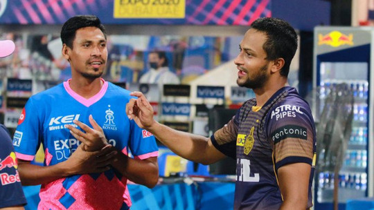 আইপিএল মেগা নিলাম: সাকিবের দিকে নজর রেখেছে তিন দল