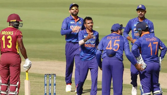 রোহিত-বিরাটের সম্পর্ক নিয়ে এই চাঞ্চল্যকর তথ্য প্রকাশ