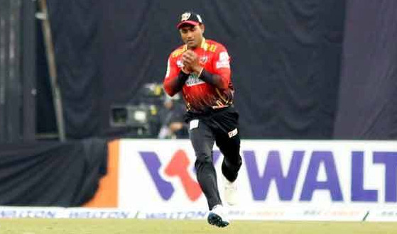 ব্যাট বা বল করে নয় ফিল্ডিং করে বিপিএলের ইতিহাস পাল্টে দিলেন অবহেলিত ক্রিকেটার ইমরুল