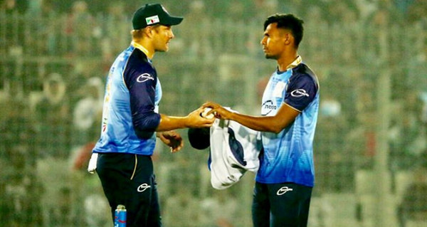 ব্রেকিং নিউজ: মুস্তাফিজদের কোচ হচ্ছেন অস্ট্রেলিয়ার সাবেক ক্রিকেটার শেন ওয়াটসন