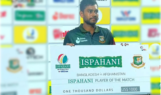 ম্যাচ জয়ের পর সবচেয়ে কঠিন সত্য কথাটা সহজ করে বললেন মিরাজ