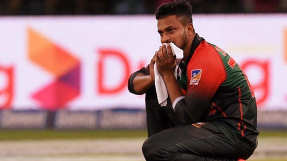 নিজের সিদ্ধান্ত থেকে সরে এসেছে সাকিব