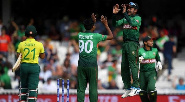 আগমীকাল একই দিনে এক সাথে দক্ষিণ আফ্রিকা ও ওয়েস্ট ইন্ডিজের বিপক্ষে মাঠে নামছে বাংলাদেশ