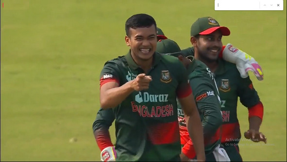 একাই ৫ উইকেট তুলে নিলেন তাসকিন অল আউটের পথে দক্ষিণ আফ্রিকার, দেখেনিন সর্বশেষ স্কোর