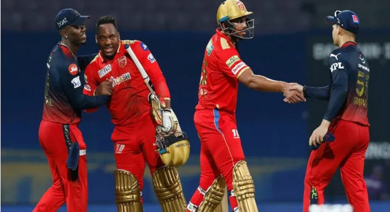 আবিশ্বাস্য: কোহলি-ডুপ্লেসিসদের ঝড় তারপরও ৪১৩ রানের রান বন্যার ম্যাচে হারলো ব্যাঙ্গালুরু