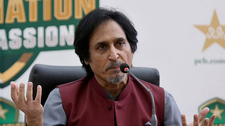 সুর পাল্টালেন রমিজ রাজা