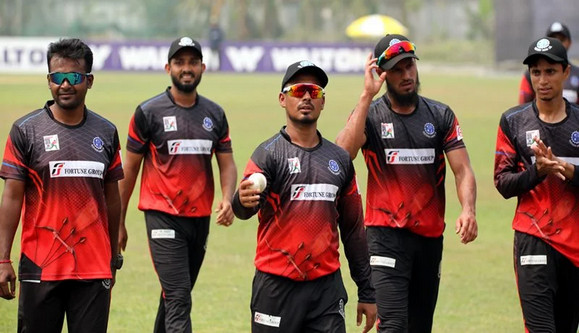 দেখেনিন আজ ব্যাট হাতে যত রান করলেন আশরাফুল