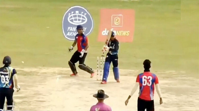 অবিশ্বাস্য ইতিহাস: ১ ওভারে ৬ উইকেট, ক্রিকেট বিশ্বে তোলপাড়