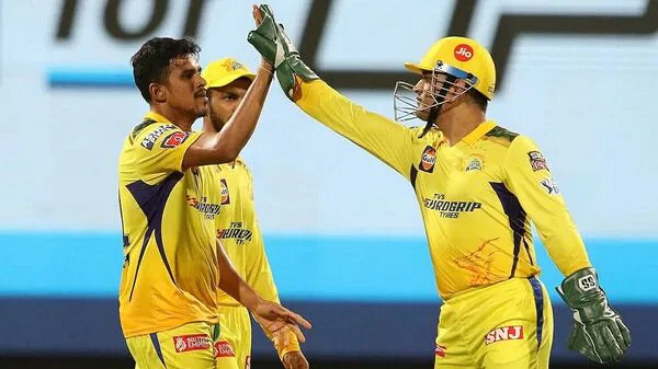 আইপিএল পয়েন্ট টেবিল:ব্যাঙ্গালোরকে হারিয়ে পয়েন্ট টেবিল উল্টে পাল্টে দিল চেন্নাই সুপার কিংস