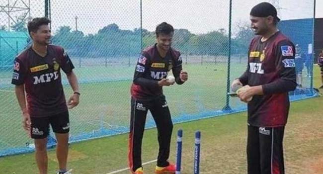 গোপন তথ্য ফাঁস: সাকিব ও নারিনের জন্যই এই অবস্থা হয়েছে কুলদীপের