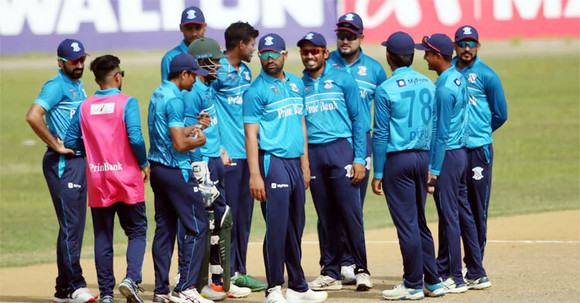 ইমরুলদের শিরোপা নিতে দিল না তামিমরা
