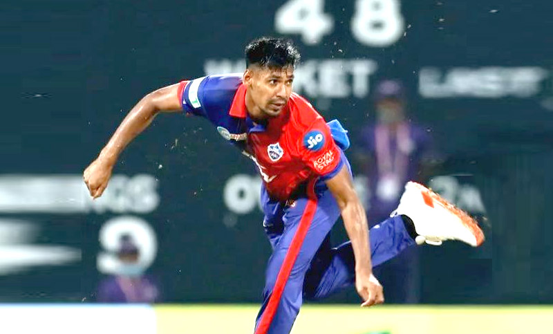 কলকাতার বিপক্ষে মুস্তাফিজের আগুনে বোলিং