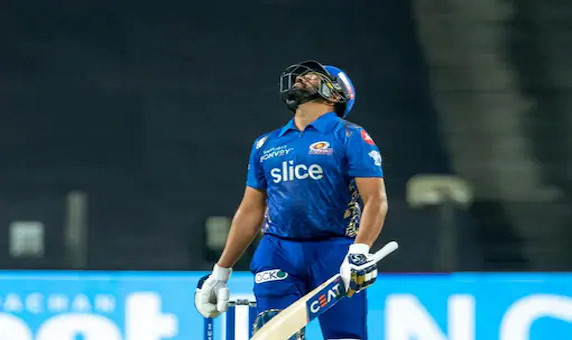 রোহিতের হৃদয় ভেঙে গেছে