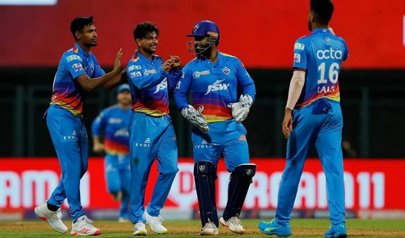 টস শেষ বোলিংয়ে দিল্লি, দেখেনিন একাদশে মুস্তাফিজের অবস্থান