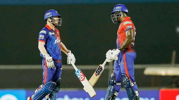 ‘ওয়ার্নারের শতরানের জন্য স্ট্রাইক দিতে চেয়েছিলাম, রাজি হননি’: পাওয়েল
