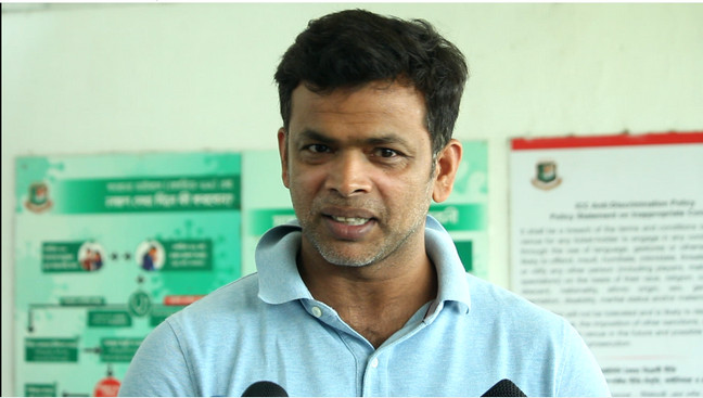 গণমাধ্যমের সঙ্গে আলাপকালে মুশফিককে নিয়ে যা বললেন রাজ্জাক
