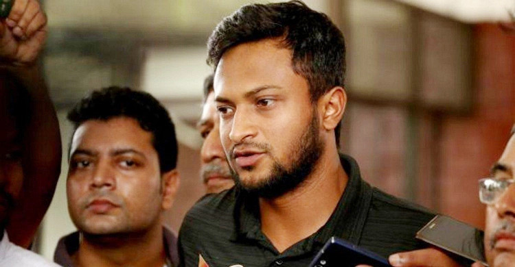 চট্টগ্রাম পৌঁছেছেন সাকিব
