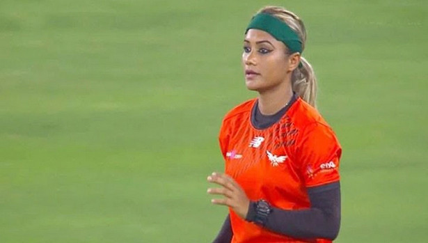 ফাইনালে জাহানারারা
