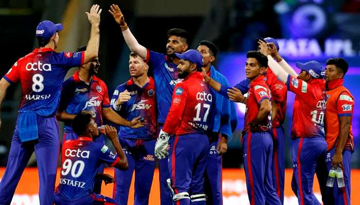 জয় ছাড়া কোনো বিকল্প নেই দিল্লির, দেখেনিন আইপিএলের প্লে-অফের সমীকরণ