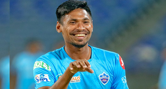 সবাইকে দারুন সুখবর দিলেন মোস্তাফিজ