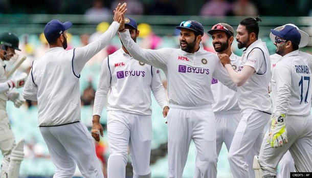 ইংল্যান্ডের বিপক্ষে টেস্ট সিরিজের জন্য একাধিক চমক দিয়ে দল ঘোষণা করলো ভারত