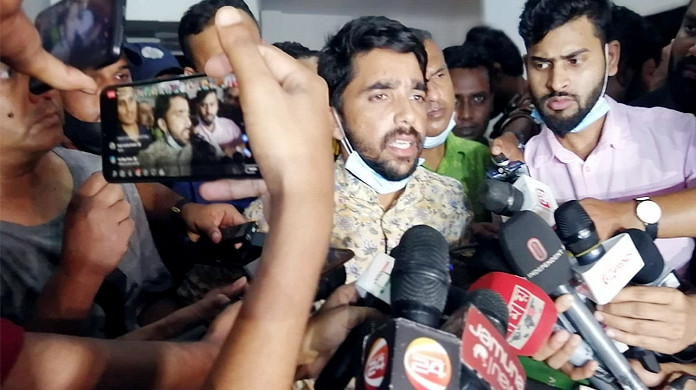 ব্রেকিং নিউজ: অধিনায়কত্ব ছাড়লেন মুমিনুল