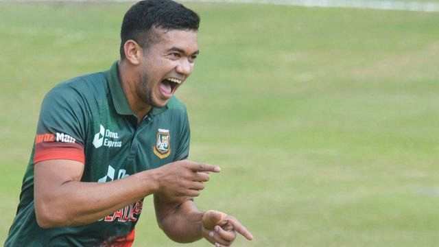 ভক্তদের দারুন সুখবর দিলেন তাসকিন