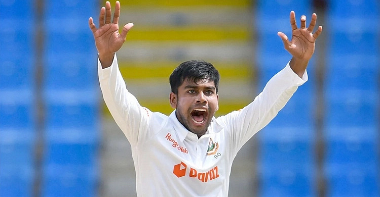 একাদশে না থেকেও মিরাজের সাফল্যে বড় অবদান রাখলেন তাইজুল