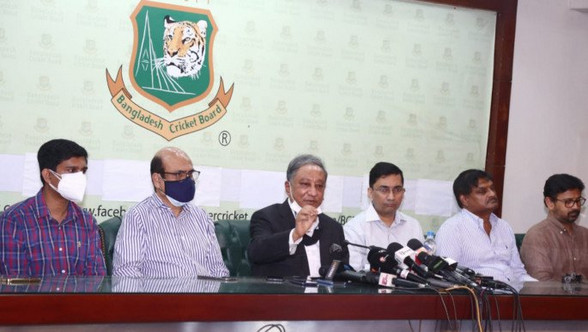 বিশ্বকাপজয়ী কোচের সাথে সম্পর্ক ছিন্ন করলো বিসিবি