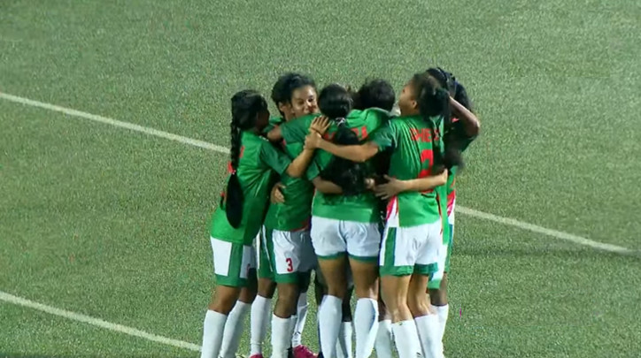 ৬১ ধাপ এগিয়ে থাকা মালয়েশিয়াকে ৬-০ গোলে উড়িয়ে দিল বাংলাদেশ
