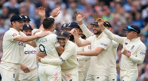 ভারতের বিপক্ষে ১৫ সদস্যের শক্তিশালী স্কোয়াড ঘোষণা করলো ইংল্যান্ড