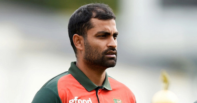 নিরবে সরে গেলেন তামিম