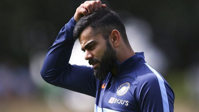কোহলিকে বয়কটের দাবি