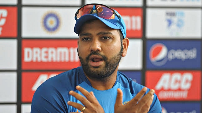 যে ক্রিকেটারকে বিশ্বকাপ দলে নেয়ার জোর দাবী জানিয়েছে রোহিত শর্মা!