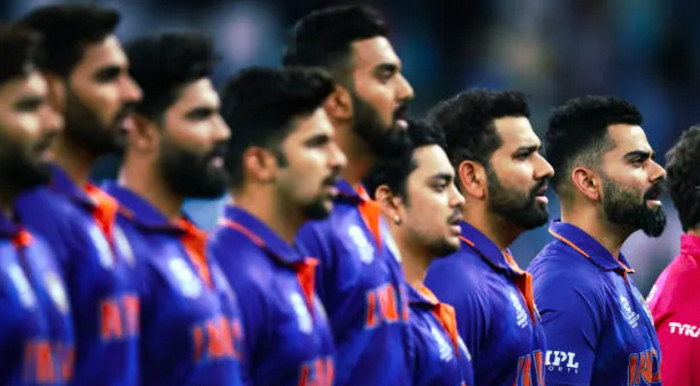 পান্ট, জাদেজা, কার্তিককে বাদ দিয়ে সবার আগে ভারতের টি-২০ বিশ্বকাপের জন্য দল ঘোষণা