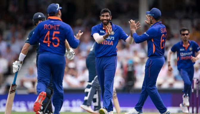 ইংল্যান্ডকে লজ্জাজনক ভাবে হারিয়ে ‘হিরো’ বুমরাহ