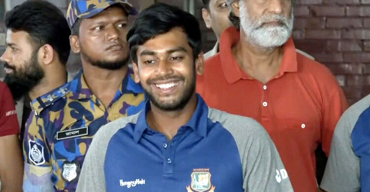 এশিয়া কাপ এবং বিশ্বকাপ জিতবো: মিরাজ