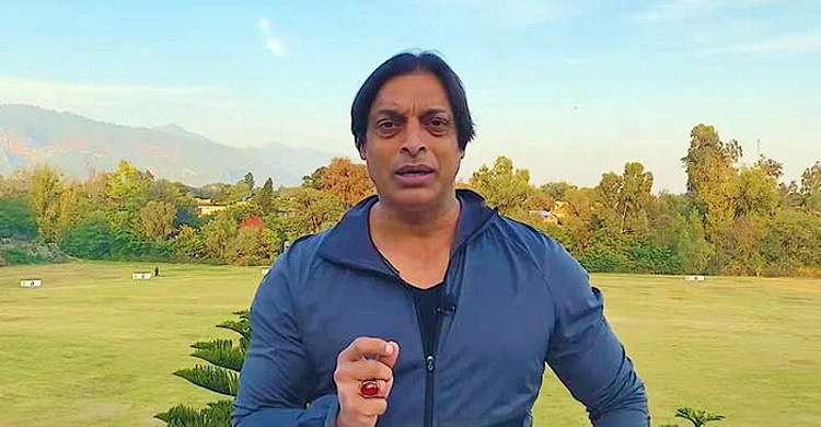 ওজন কমিয়ে মডেল হও, কোটি টাকা কামাও: শোয়েব আখতার